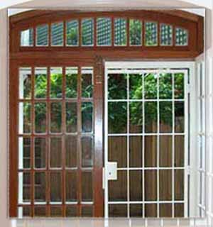 Door Security Grille in London made from steel bars